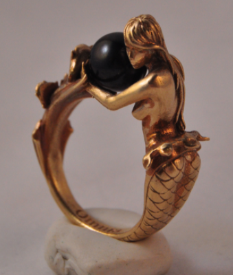 White Pearl Mermaid Ring