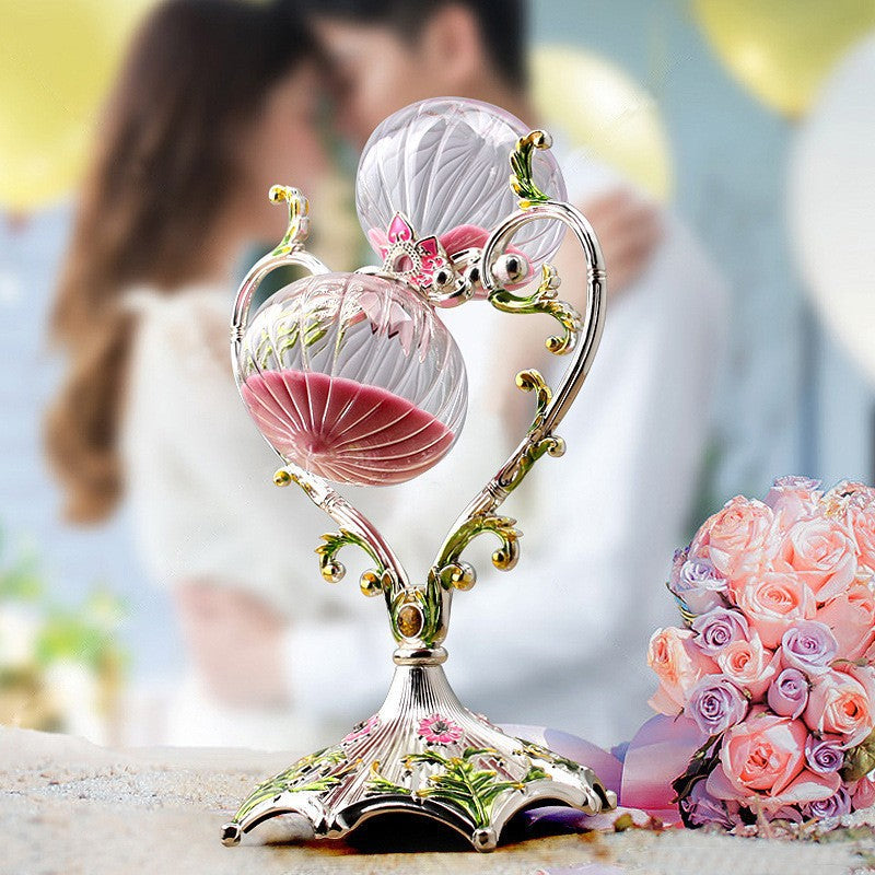 Metal Heart Hourglass Timer for Bedroom Decoration